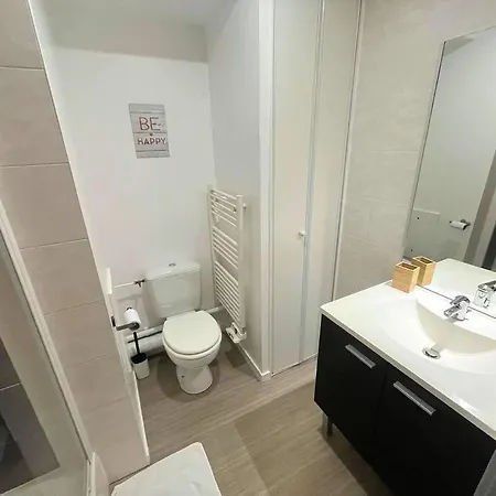 Le Conrad Yourhosthelper Apartmán