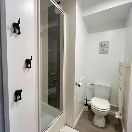 Le Conrad Yourhosthelper Apartmán